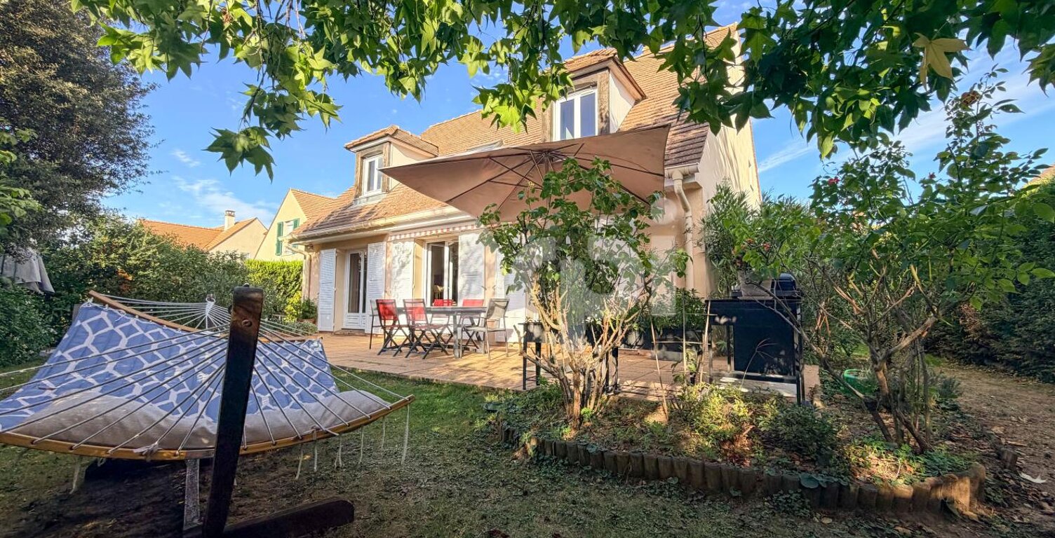 Maison À Vendre 6 pièces et terrain de — photo 1