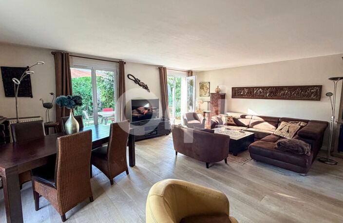 Maison À Vendre 6 pièces et terrain de — photo 4