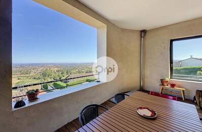 Appartement À Vendre — photo du bien