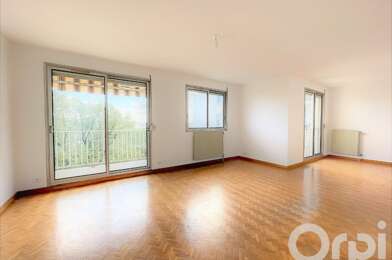 Appartement 3 pièces 1114 €