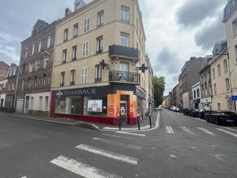 Bien Commercial À Louer — photo 1