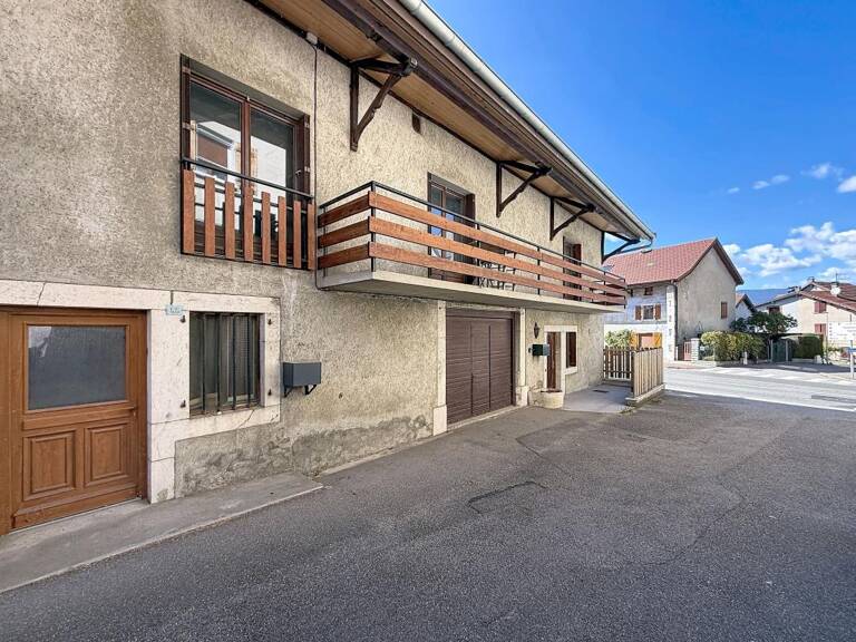 Maison À Vendre — photo 1