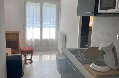 Appartement 2 pièces 1015 €