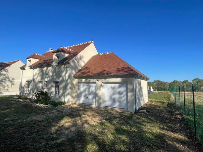 Maison À Vendre — photo 1
