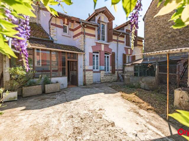 Maison À Vendre — photo du bien