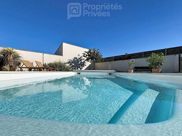 Maison prête à vivre 172 m2 - 5 chambres + bureau indépendant - piscine - garage — photo 1