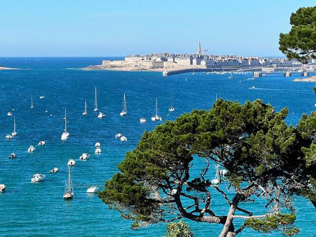 Appartement Dinard 2 pièces 45 m2 — photo du bien