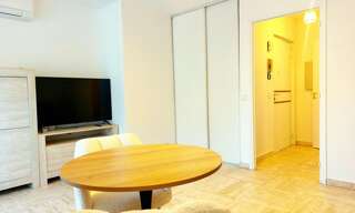 Appartement 1 Pièce 26 m² à louer à Mandelieu-la-Napoule (06210)