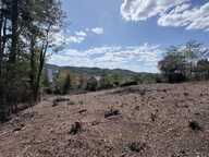 Terrain constructible avec vue dégagée Lons Le Saunier 1964 m2 — photo 3
