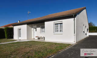 Maison 5 Pièces 105 m² à vendre à Saint-Pierre-des-Échaubrognes (79700)