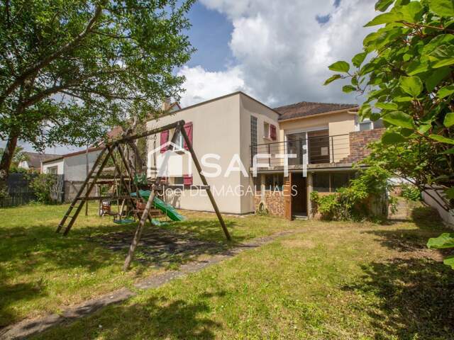 SUPERBE MAISON FAMILIALE — photo du bien