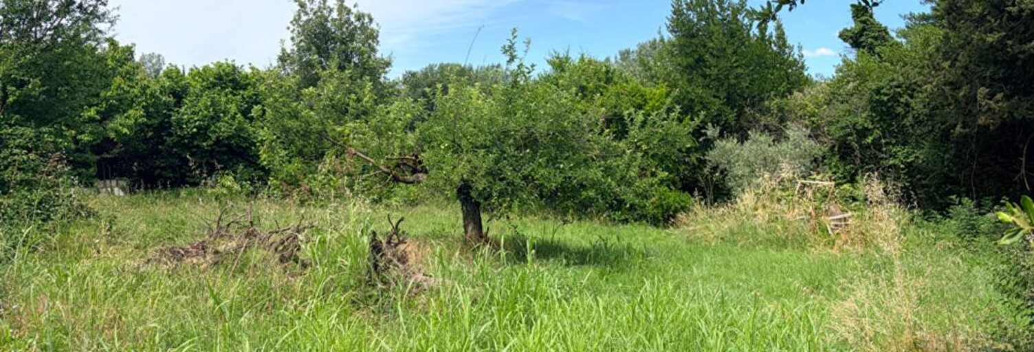 Terrain  260 m² à vendre à Saint-Hilaire-d'Ozilhan (30210)
