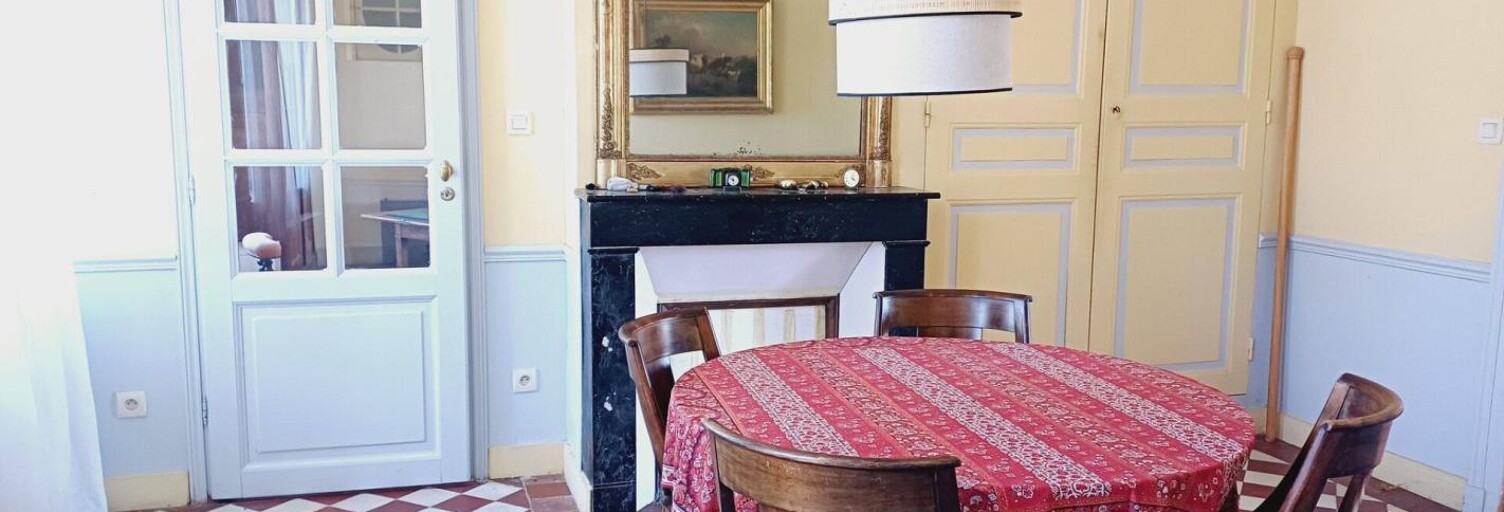 Maison 9 Pièces 243 m² à vendre à Cuts (60400)