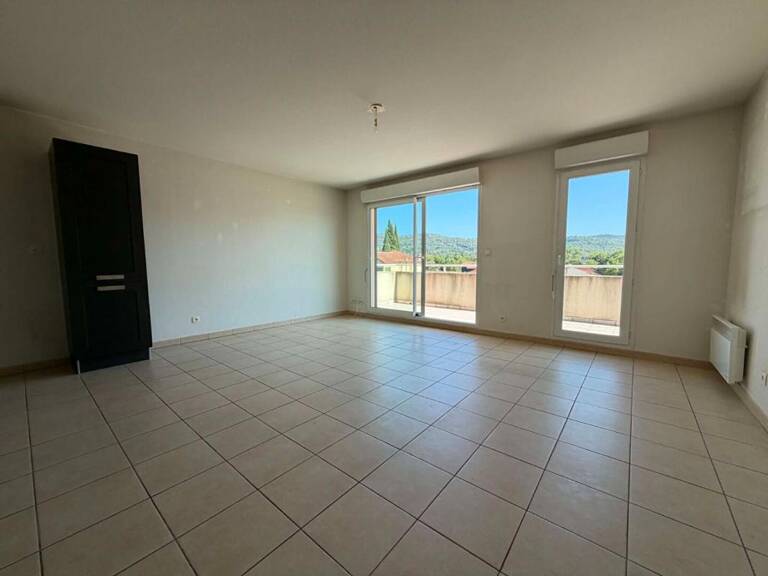 Appartement Brignoles 3 pièce(s) 64m2 — photo 1