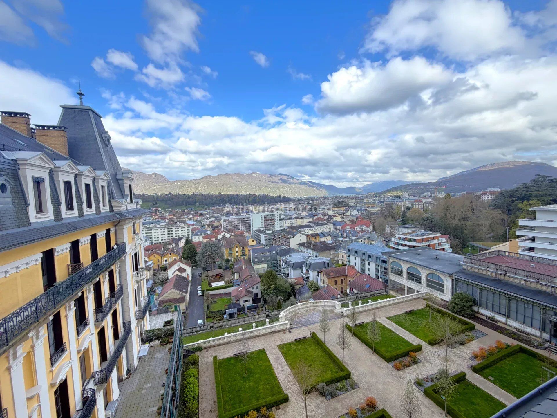 Appartement 3 pièces 47 m² · à Aix-les-Bains · 47 m² · 219 900 €