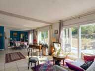 Maison contemporaine de 195 m² – 5 chambres – Terrain de 1 645 m² – NEYRON — photo 4
