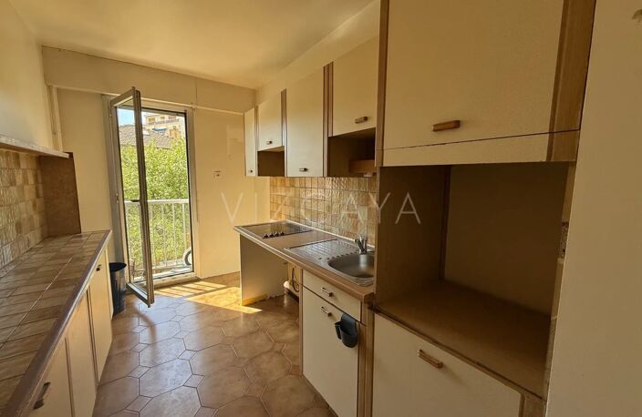 Appartement  3 Pièces 62 m²  à louer NICE NORD — photo 3