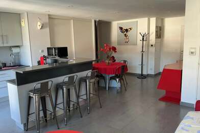 Appartement 2 pièces 332800 €