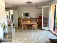 Charmante villa avec couloir de nage et jacuzzi — photo 4