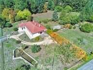 Maison - 254m² - Sauzé-entre-Bois — photo 2