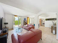 Maison avec piscine et espace jacuzzi — photo 3
