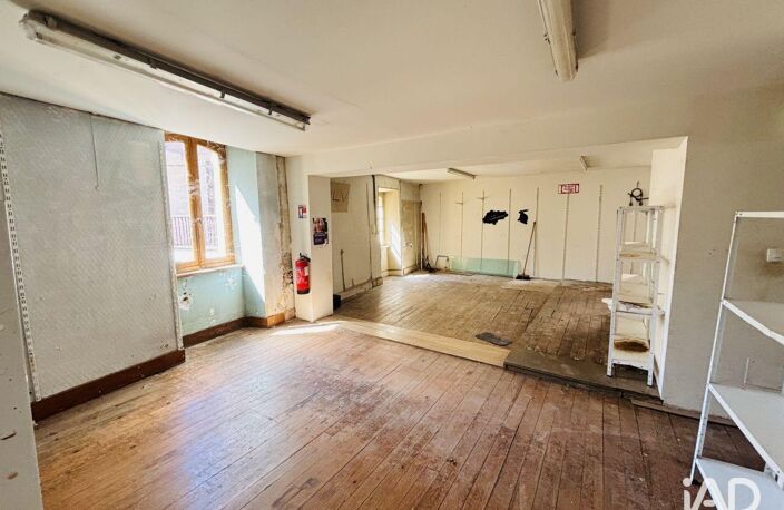Vente Immeuble 5 pièces — photo 3