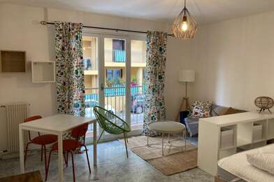 Appartement 1 pièces 818 €
