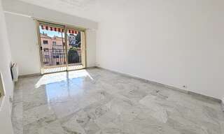 Appartement 2 Pièces 45 m² à vendre à Cagnes-sur-Mer (06800)