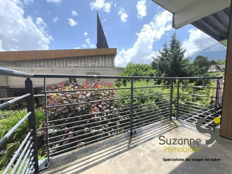 GRENOBLE Louise MIchel T2 avec terrasse, garage et vue ! — photo 1