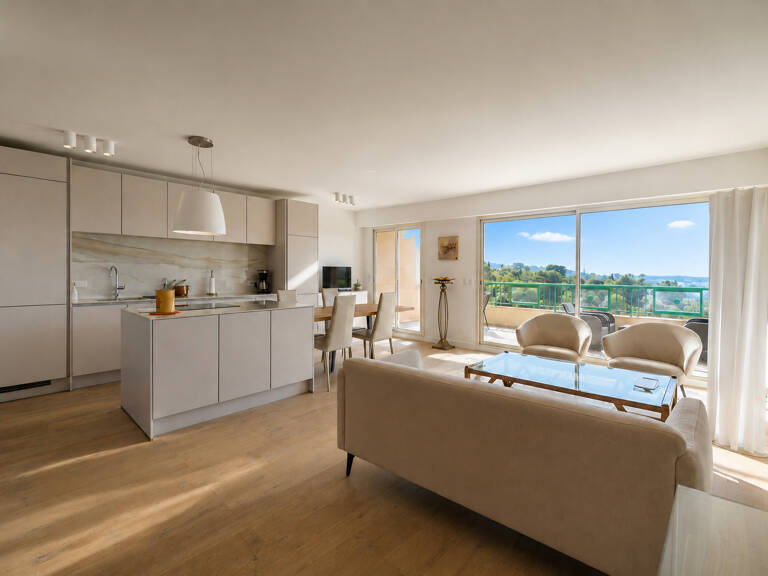 Appartement de prestige 4 pièces à Mandelieu-la-Napoule, 3ème étage, vue sud-ouest — photo 1