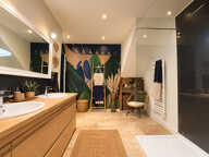 MAISON DE VILLAGE DE CARACTÈRE 197 m² 4 CHAMBRES PISCINE EXTÉRIEUR INTIMISTE — photo 3