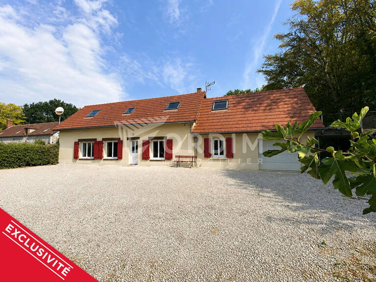 Superbe maison familiale au coeur de la Puisaye - Charme, confort et beaux volumes — photo 1