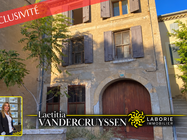 A vendre ensemble immobilier à rénover de 269 m2 avec cour e — photo 1