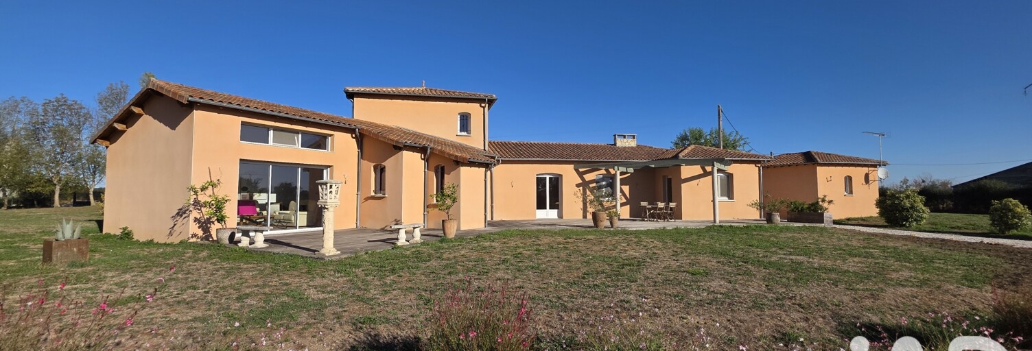 Maison 7 Pièces 276 m² à vendre à Broût-Vernet (03110)