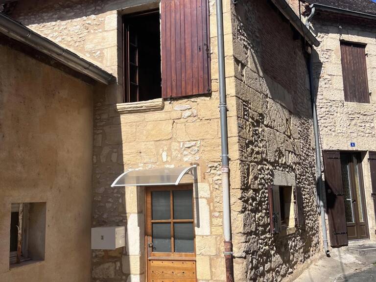 MAISON DE VILLAGE EN PIERRES — photo 1