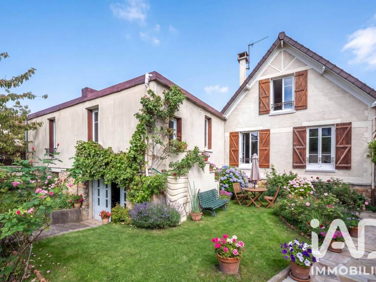 Vente Maison/villa 9 pièces — photo 1