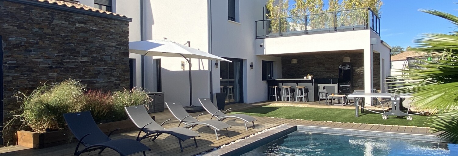 Maison 7 Pièces 210 m² à vendre à Nuaillé-d'Aunis (17540)
