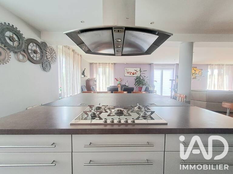 Vente Maison traditionnelle 7 pièces — photo 1