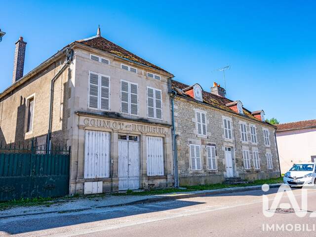 Vente Maison de campagne 12 pièces — photo du bien