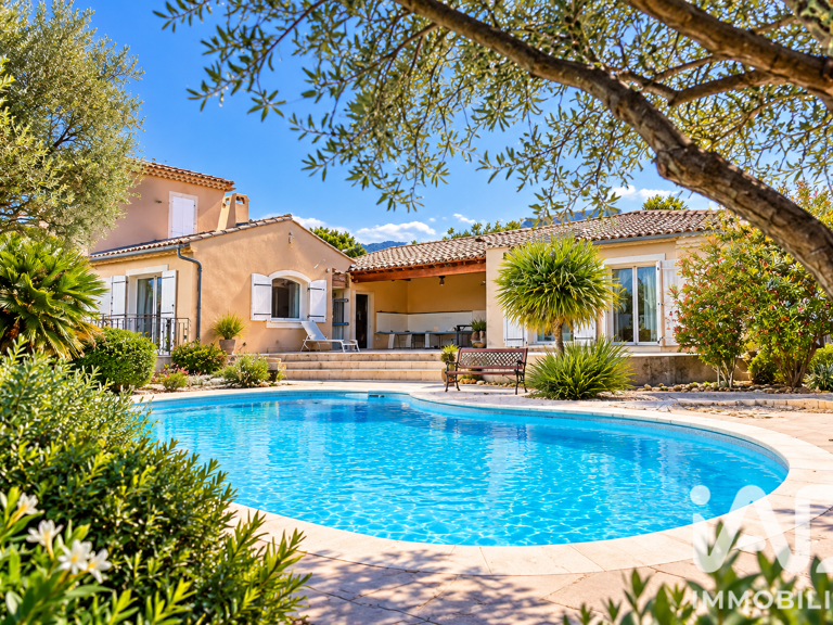 Vente Maison/villa 7 pièces — photo 1