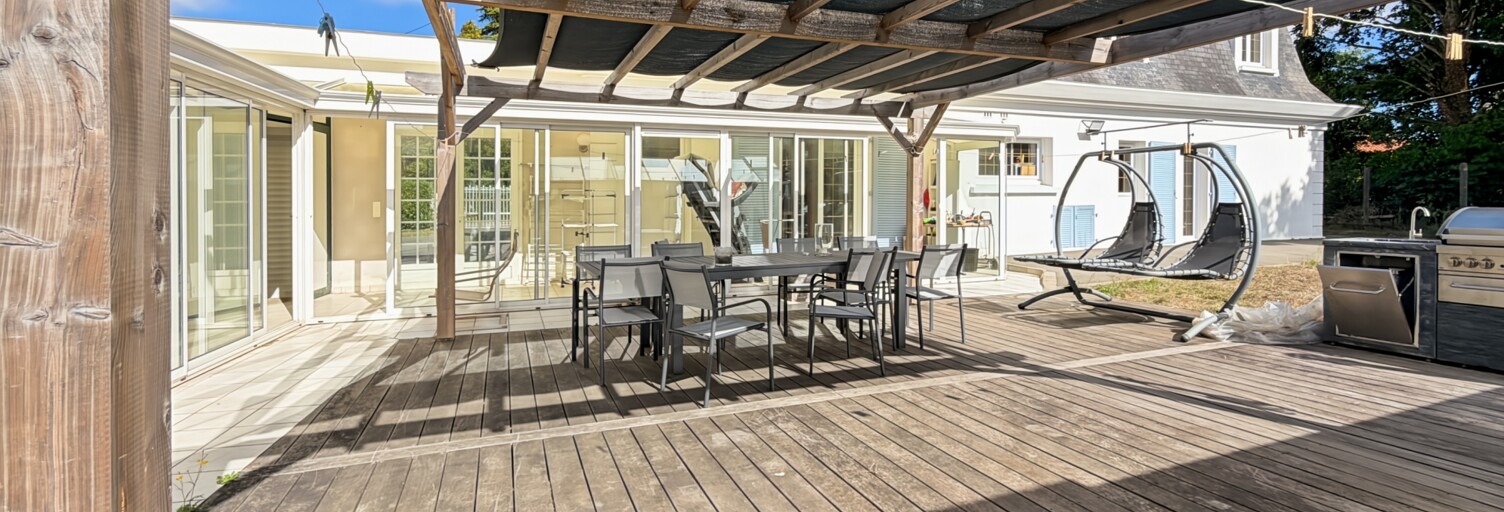 Maison 8 Pièces 242 m² à vendre à Machecoul-Saint-Même (44270)