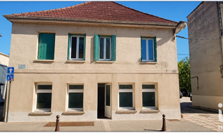 Immeuble  140 m² à louer à Romilly-sur-Seine (10100)