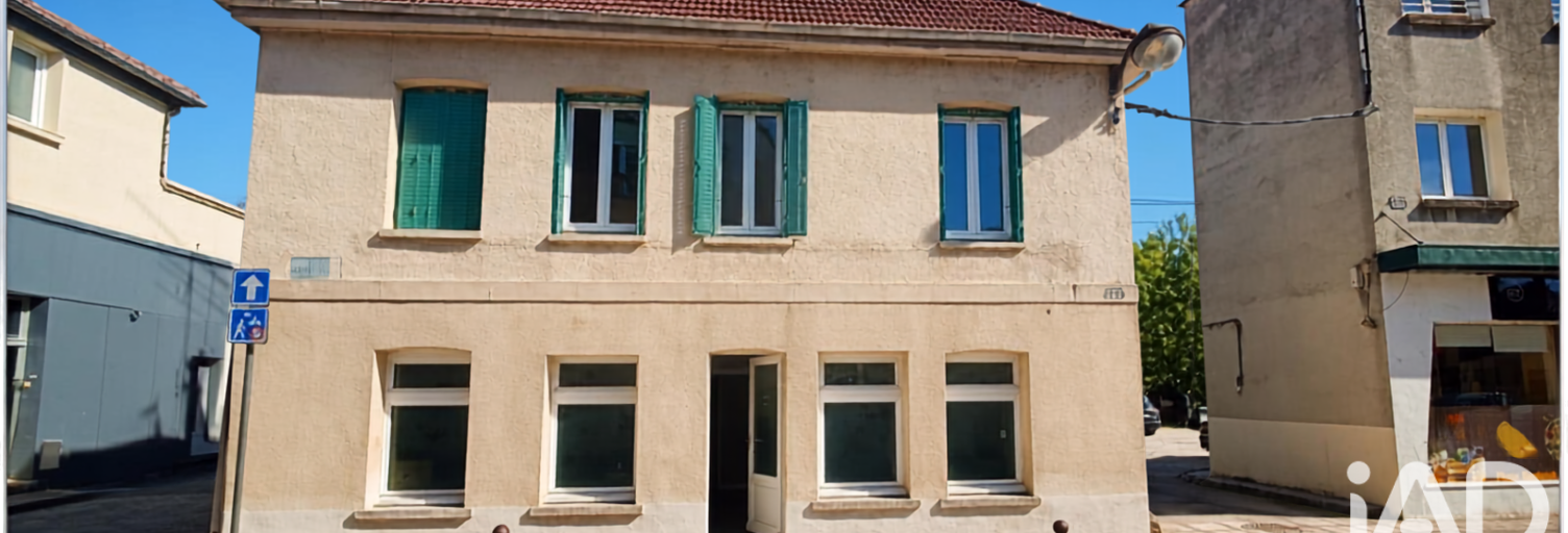 Immeuble  140 m² à louer à Romilly-sur-Seine (10100)