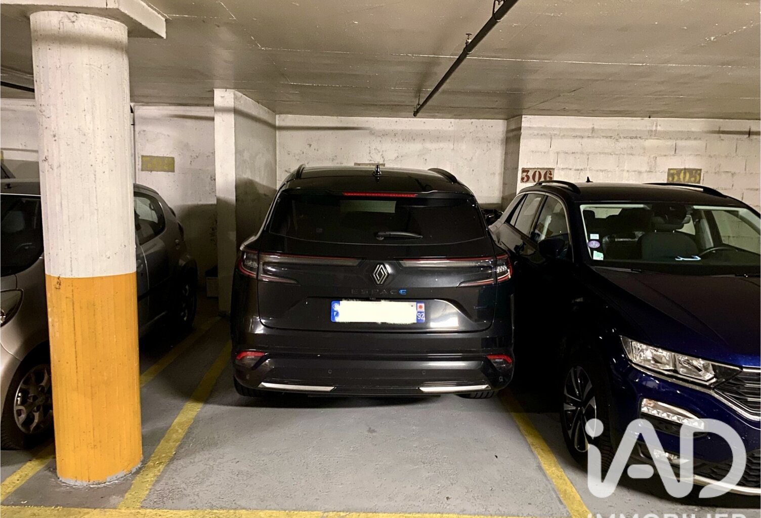 Vente Parking 13 m&sup2; — photo 1