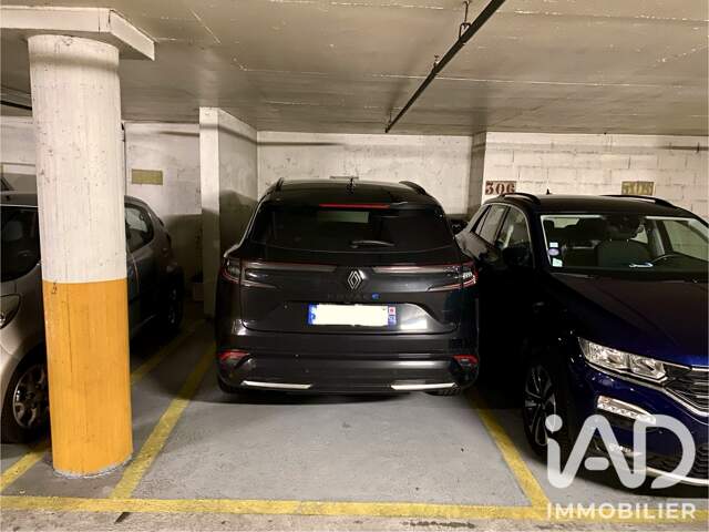 Vente Parking 13 m&sup2; — photo du bien