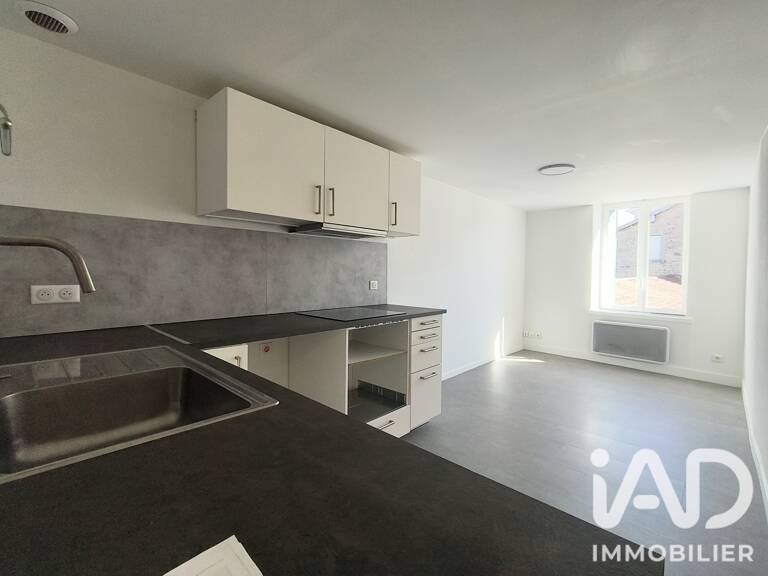 Location Appartement 3 pièces — photo 1