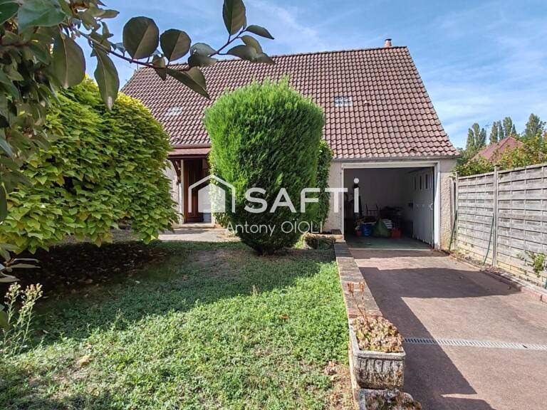 Maison F4 de 82m2 - 3 chambres - garage accolé - proche commerces à pied ! — photo 1