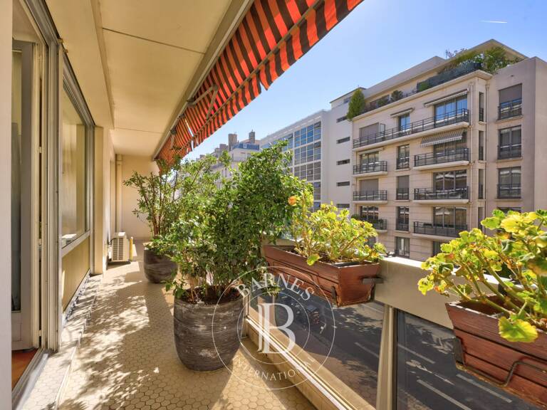 Lyon 6e – Vendôme – Appartement de 118 m² – 2 chambres, possibilité 3 – Grands balcons — photo 1