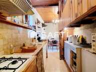 Maison en pierre T5 environ 165m² de caractère, à rénover avec fort potentiel. Vendu meublé. — photo 3