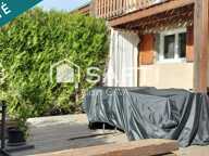 Chalet de 145m² avec garage en sousol sur 914m² de terrain — photo 2